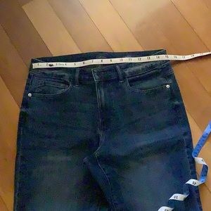 High-rise cuffed jeans